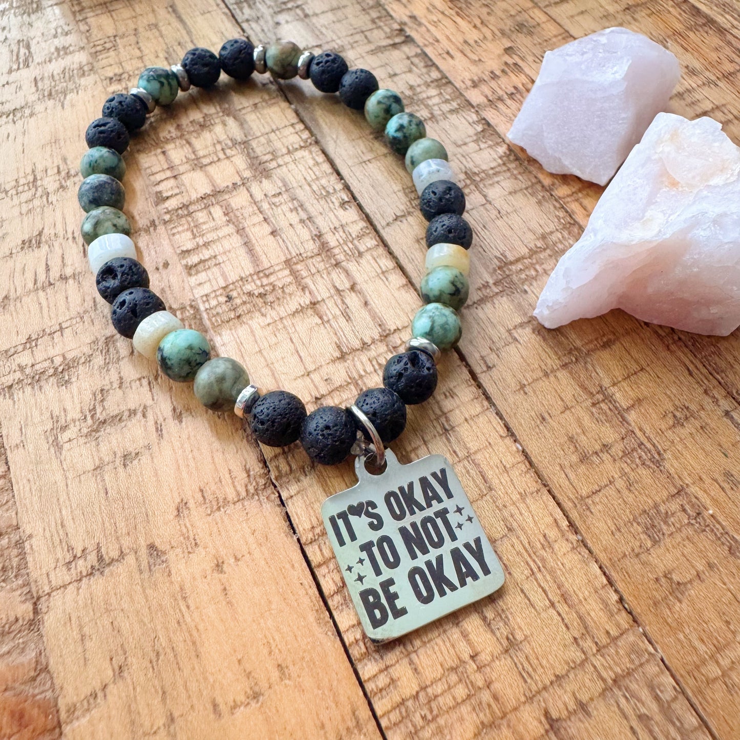 It’s okay to not be okay - Bracelet turquoise africaine , pierres volcaniques et amazonite