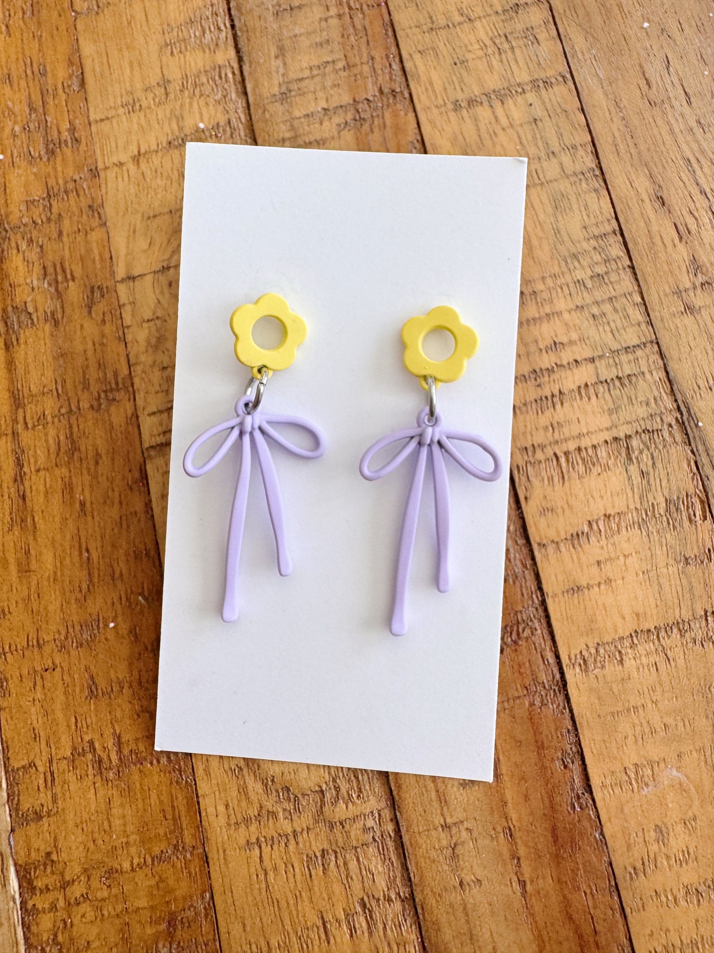Si le printemps revenait - Boucles d’oreilles 🌷fleurs printemps Jaune & lilas