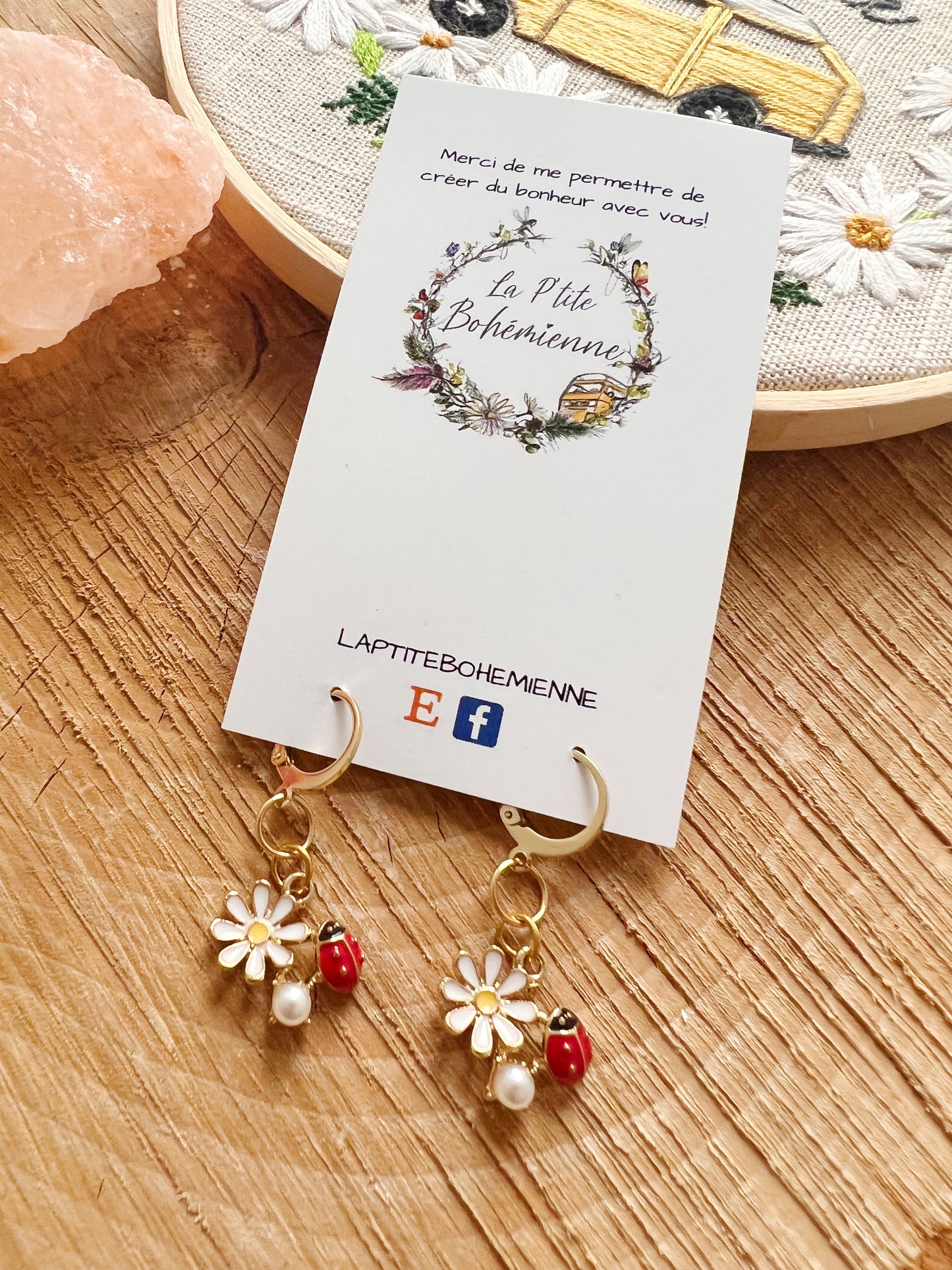 Coccinelles đ lĂ©gĂšres boucles dâoreilles