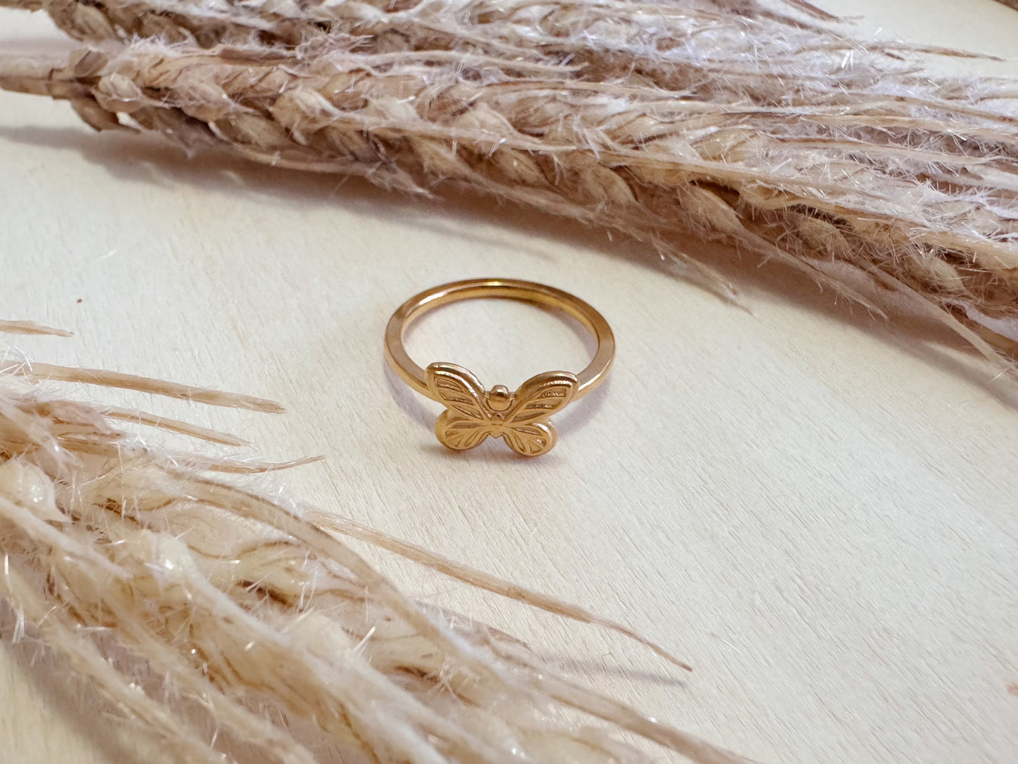 Bague petit papillon