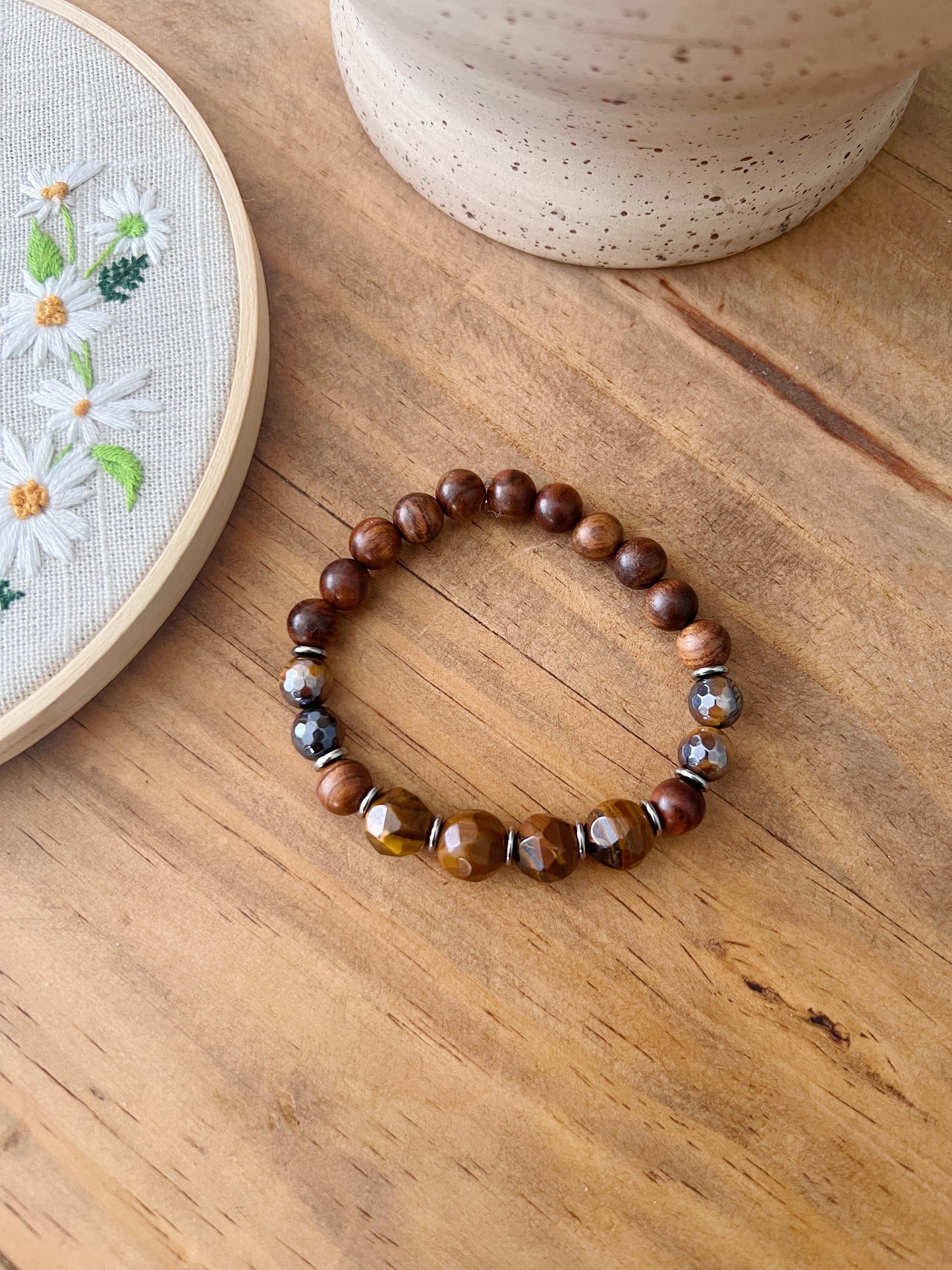 Bracelet œil de tigre et bois