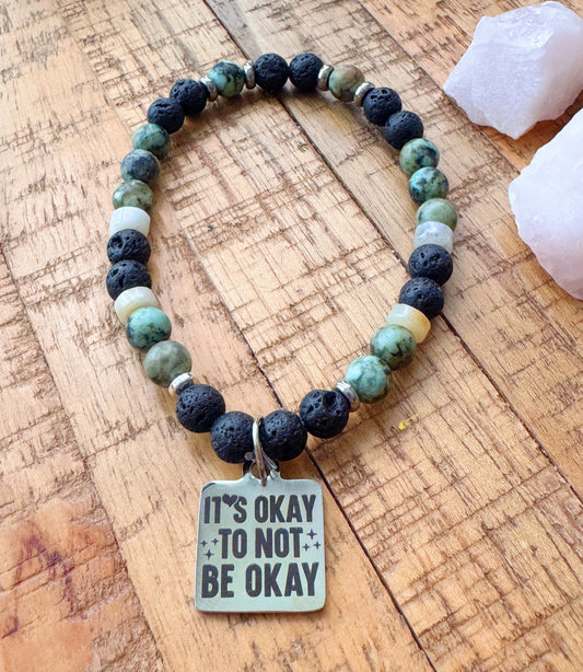 It’s okay to not be okay - Bracelet turquoise africaine , pierres volcaniques  et amazonite