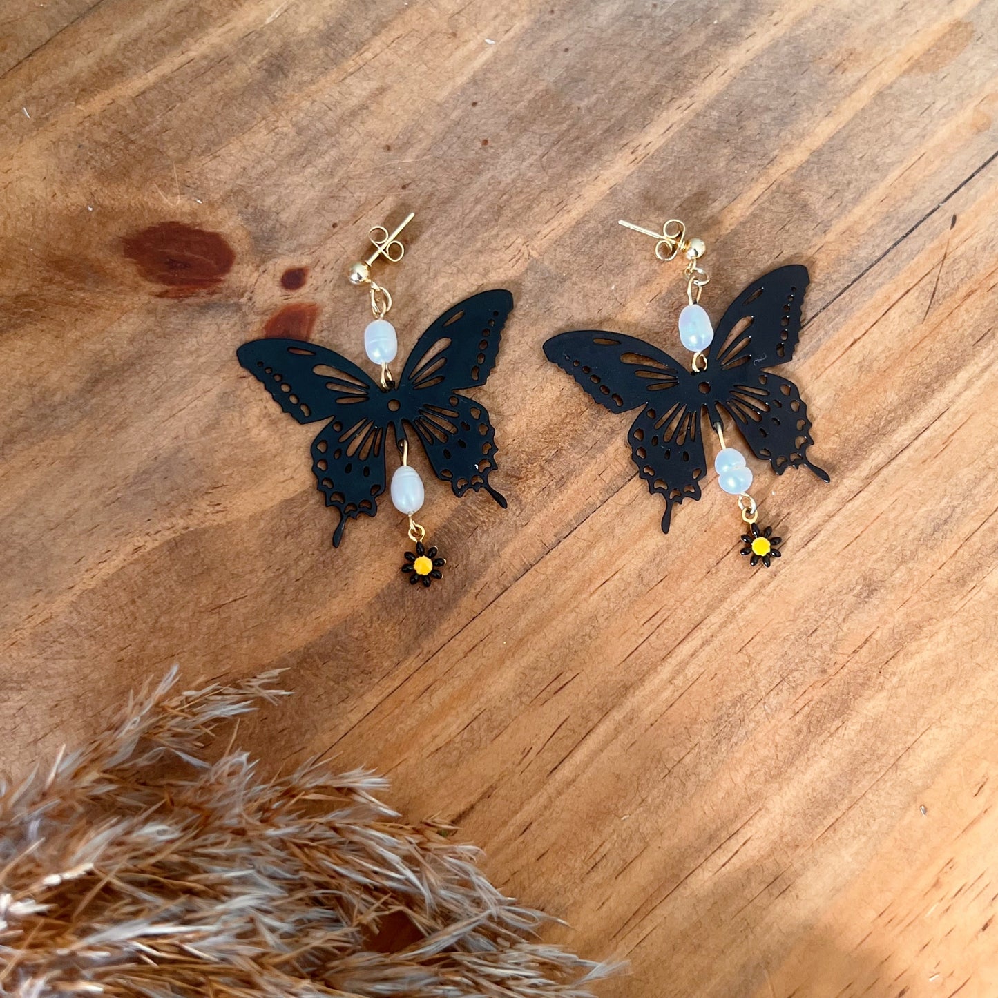 Boucles d’oreilles papillons noirs