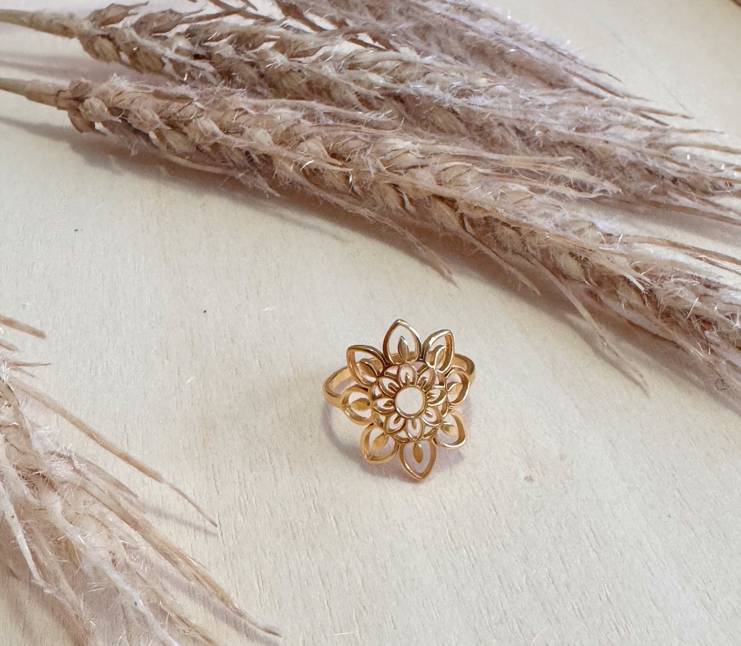 Bague fleurs mandala