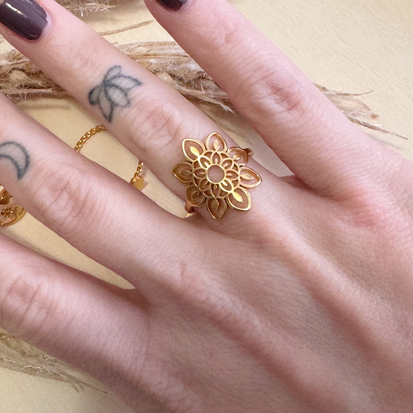 Bague fleurs mandala